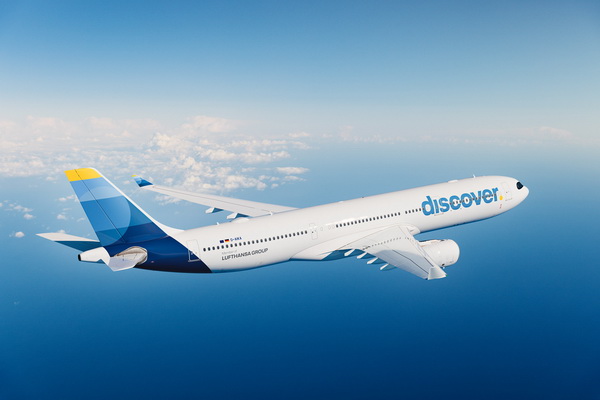 Самолет Discover Airlines